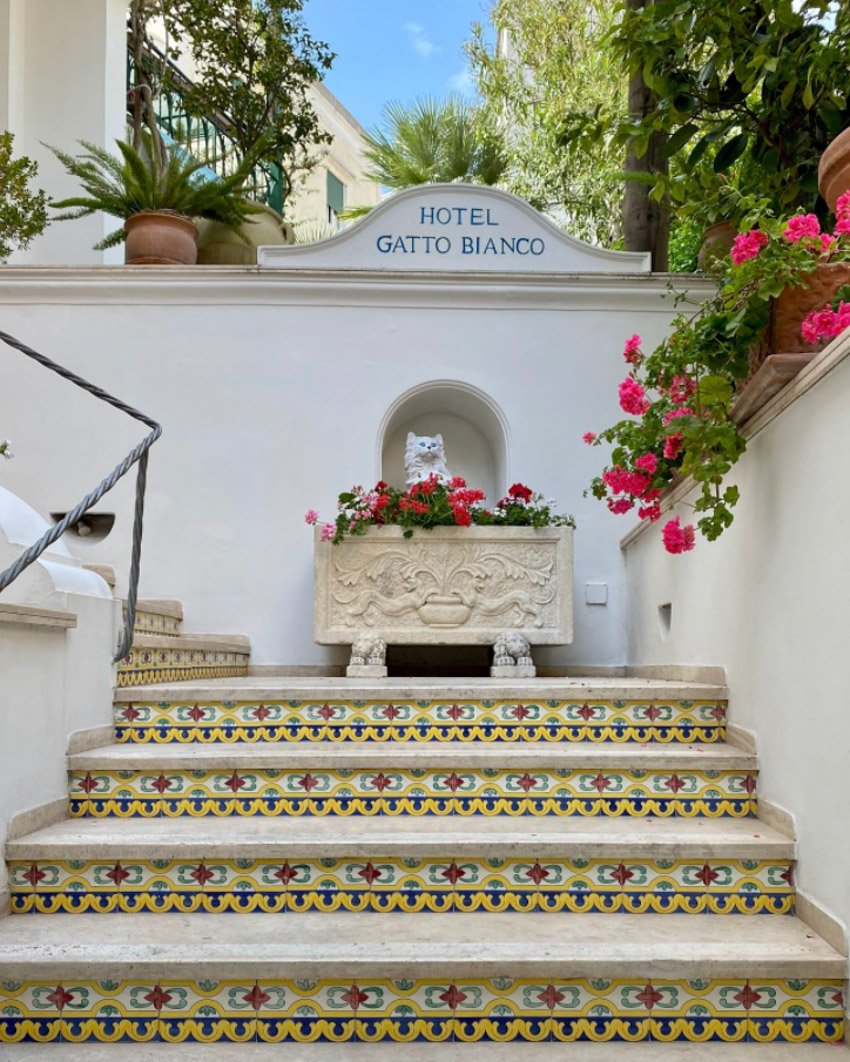 A Local's Guide on Where to Stay in Capri - Petite Suitcase